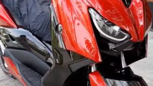 Knalpot Racing XMAX 250 & Tipe Japanis Original Smoke Muffler