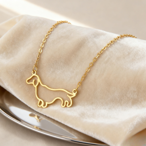 Fashion Short Leg Sausage Dog Stainless Steel Hollow Sausage Dog Womens Neck Chain Pet Animal Necklace Fashion Jewelry Gift