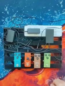 Guitar Pedal Power Supply 9V 8-Isolated Output | Type-C/USB Input Short-Circuit Saf Supply for Effect Pedal