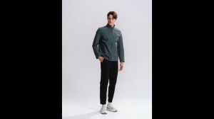 FILA CORE LIFESTYLE BLUE CONTEMPORARY OASIS Men Woven Jacket (Black / Grey)