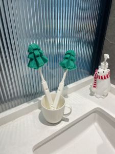 Christmas Tree Shaped Expandable Sponge Long Handle Cup Brush Milk Bottle Insulated Cup Cleaner Hanging Cleaning Brush