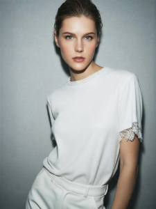 AMII | Lace and Ribbon Trimmed Round Neck T-shirt