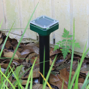Solar Powered Ultrasonic Bird Repeller Outdoor Garden Fruit Orchard Patio Pigeon Deterrent Effective Animal Control Device
