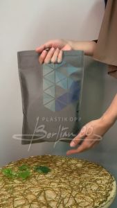 Tas Spunbond Goodie Bag Oval POLOS 20x30 cm isi 20 pcs . Goodie Bag Souvenir Bag Tas Belanja