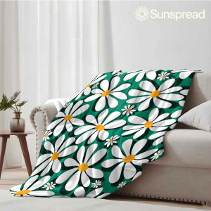 Beast Kingdom | Green Daisy Soft Warm Flannel Blanket Lightweight Cozy Christmas Halloween Home Decor Room