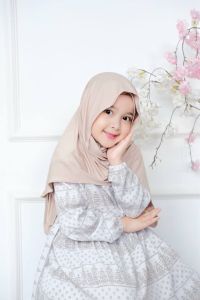 JILBAB TERBARU | JILBAB LILY | PASMINA MELEYOT ANAK | JILBAB ANAK