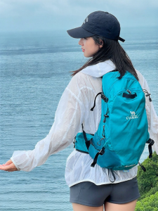 CAMEL | Ultra-light Waterproof Backpack