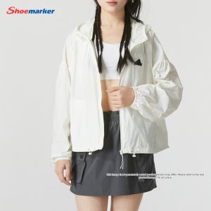 adidas | Womens Hooded Woven Jacket