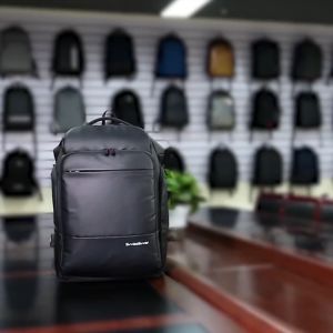 SWICKY 88006 Tas Ransel Laptop USB Backpack Pria Waterproof 15.6 Inch