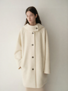 INSIS FEMME | Merino Wool Hooded Medium Length Winter Coat