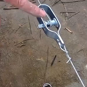 Wire Tensioner Multi-use Wire Rope Tightener Garden Cable Tightener Tool for Tensioning Cable
