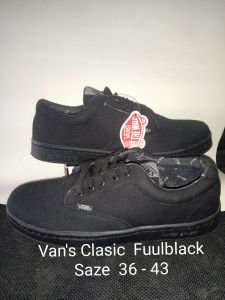 Sepatu santay Vans Clasic