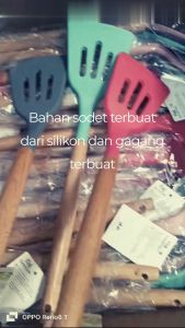 Sodet Silicon Lubang Gagang Kayu