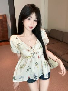 GUZILIAN | Áo sơ mi nữ họa tiết hoa phong cách Pháp mùa hè ngắn tay cổ vuông thiết kế độc đáo áo cánh tay bồng cổ chữ V rộng rãi