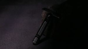 2026 Beard Shaver Yaqi Diagonal Slant Safety Razor Stainless Steel Lightweight Portable 0.35mm Blade Gap For Smooth