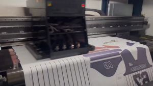 ฤดูร้อนสำหรับผู้ชาย 3 มิติพิมพ์กีฬาฟุตบอลแขนสั้นวินเทจแฟชั่นเสื้อผู้ชาย(ตัวเลขเสื้อโค้ทชื่อทีม ที่ปรับ แต่งได้)