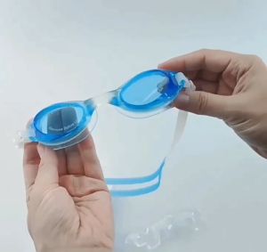 Kính Bơi Trẻ Em TẶNG 2 nút bịt tai kèm hộp đựng Mắt kiếng bơi bé trai bé gái 3 đến 12 tuổi KB-H2005