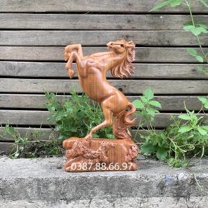 Tượng ngựa nhất mã cao 20 30 40 50cm gỗ hương cực đẹp