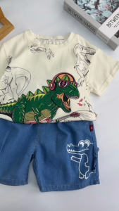 Baju setelan anak laki laki musim panas korea style set lengan pendek anak laki-laki t shirt bermotif Tyrannosaurus rex set celana pendek denim tampan set anak laki-laki