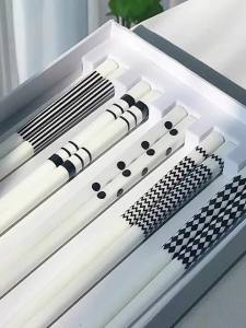 High-Quality Slip-Resistant Ceramics Chopsticks Simple and Elegant Design 2026 New Edition