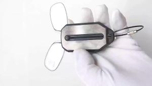 New Folding Legless Nose Clip Reading Glasses Men Women Mini Portable Hyperopia Eyeglasses With Keychain Glasses Box