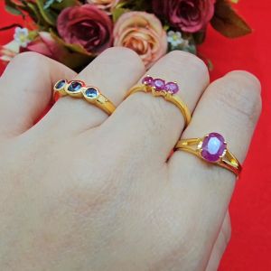 แหวนพลอยไพรินแท้ ทับทิมแท้ ตัวเรือนสีทอง ซึ่งทำให้เสริมบารมี ใส่ได้ทุกโอกาส ชุบทอง งานสวย เรียบหรู รูปถ่ายจากสินค้าจริง