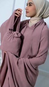 YUMYUM Mukena 3 in 1 Crinckle Atrflow Jumbo Mukenah Lesti Polos Resleting Depan Terbaru