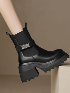 รองเท้าบูทมาร์ตินหนังวัวหนังวัวชั้นนอกหนังวัวชั้นใน ฤดูหนาว ฤดูใบไม้ร่วง ฤดูใบไม้ผลิ รองเท้าบูทสั้นหนา รองเท้าบูทส้นหนา รองเท้าบูทส้นสูงสำหรับผู้หญิง