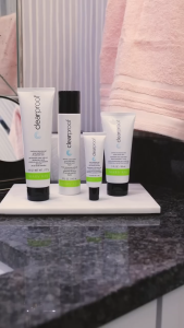 Mary Kay Clear Proof Oil-Free Moisturizer for Acne-Prone Skin
