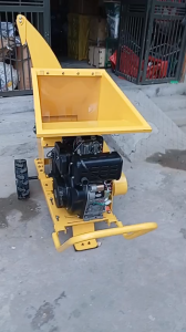 Máy băm cành đa năng dùng động cơ dầu nhập khẩu