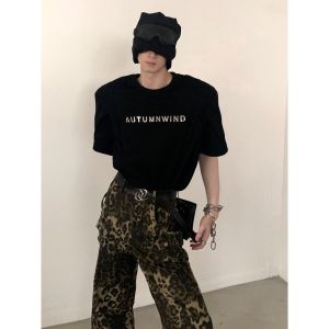 Deconstructed Metal Embellished Shoulder Padded Short Sleeve T-Shirt Mens Summer High End Feeling Loose Fit Youth Fashion