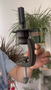 Dudukan Kepala Patung & Stand Holder Meja: Manfaat dan Cara Menggunakannya