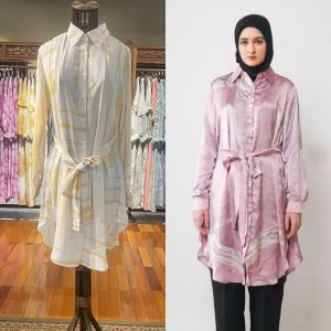Nahra Tunik by Dian Pelangi LIMITED EDITION Blouse Baju Atasan Kemeja Blus Kerja Kantor Casual Formal Pesta Pernikahan Kondangan Wanita Cantik Anggun Modis Modern Simple Elegan Mewah Model Korea Terbaru Motif Batik Hand Made Terlaris Kekinian