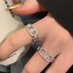 แหวนทองคำสำหรับผู้หญิง สไตล์เรียบง่าย สไตล์เกาหลี แหวนทองคำสีทองแดง แหวนทรงหูหมู แหวนสไตล์เรียบง่าย แหวนแฟชั่นสุดเก๋