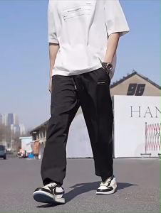 กางเกงผู้ชายกีฬา กางเกงลำลอง ฤดูร้อนผ้า ร่มงานปักทรง สบายเอวยางยืด ใส่สบาย อากาสได้ดี