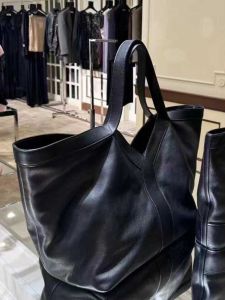 Large Capacity Pure Color Tote Design Shoulder Handbag Underarm Bag Fashionable Versatile Single Strap PU Leather Bag