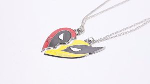 Deadpool and Wolverine Best Friends Necklace Set Split Heart Matching Pendant Necklace for Women Men Cosplay Jewelry Gift A Pair