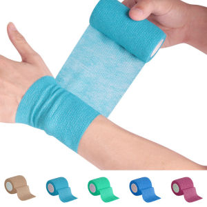 ผ้าพันแผลผ้าก๊อซทางการแพทย์ 8 สี ระบายอากาศได้ดี สำหรับกีฬากลางแจ้ง ผ้าพันแผลยืดหยุ่นแบบมีกาวในตัว สำหรับพันข้อมือ ป้องกันการบาดเจ็บ