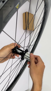 Bộ Hub Goldix R180 Ratchet EXP 52T 20/24 – Phanh V Moay Ơ Xe Đạp 20 24 Lỗ