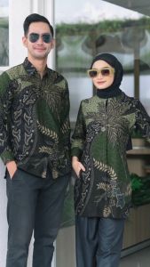Baju batik pria atasan lengan panjang warna hijau elegan premium