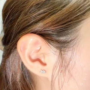 EG19 New korean stainless steel screw rod screw ball ear studs to sleep without removing ear studs Korean helux