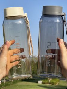 ถ้วยน้ำกีฬาสำหรับผู้ชาย ความจุขนาดใหญ่ ทนต่ออุณหภูมิสูง ถ้วยน้ำพลาสติกสำหรับเด็กนักเรียนที่โรงเรียน ถ้วยน้ำสำหรับออกกำลังกาย ดีไซน์สไตล์จีน