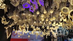 10PCS Wedding Ceiling Decoration Lamp Rose Chandelier Crystal Luminous Transparent Warm Light Wedding Scene Layout Props