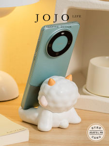 JOJOS L. Cartoon Sheep Mobile Phone Stand Desktop Decoration Ornaments Chinese Style Resin Handmade Living Room Decor