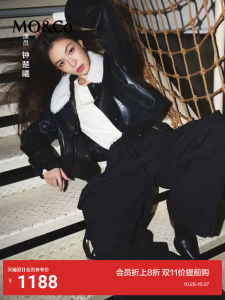 MoCo Rock Style Detachable Fur Collar Short Jacket Loose Fit Leather Outerwear New Arrival Street Fashion Womens Coat