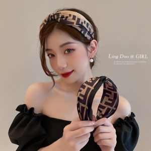 Elegant Wide Brim Hairband for Women Fashionable Vintage Hair Accessories Outdoors Pressed Hair Headwear Stylish French Feel