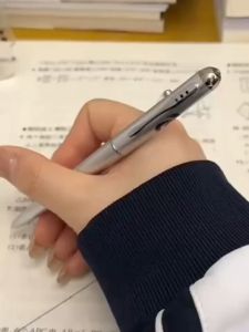 Capibalala pleasure scooter fun wheel stretchable four-wheeler deformation toy