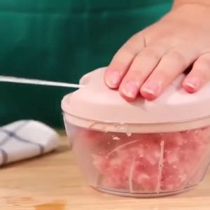 Multifunctional Mini Vegetable Crusher garlic onion Shredder Manual hand pull vegetable chopper R-19