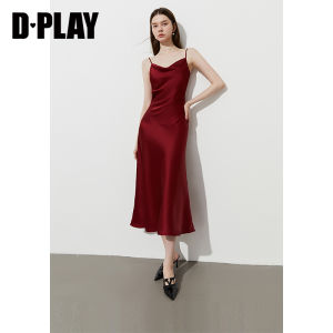 D-PLAY | Đầm Halter Vải Satin Đen Series Muse