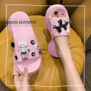 LHFriday ราคาพิเศษ รองเท้าแฟชั่นสไตล์เกาหลี ส้นสูง สำหรับผู้หญิง, ทรงเตารีด ตกแต่งตัวติดน่ารักเก๋กรุบ สวยหรูดูดี มี 4 สี โทนสดใส แมทช์ได้ทุกโอกาส